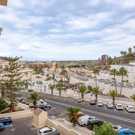 Castle Harbour Heated Pool Views By Lovetenerife Lägenhet Los Cristianos (Tenerife)