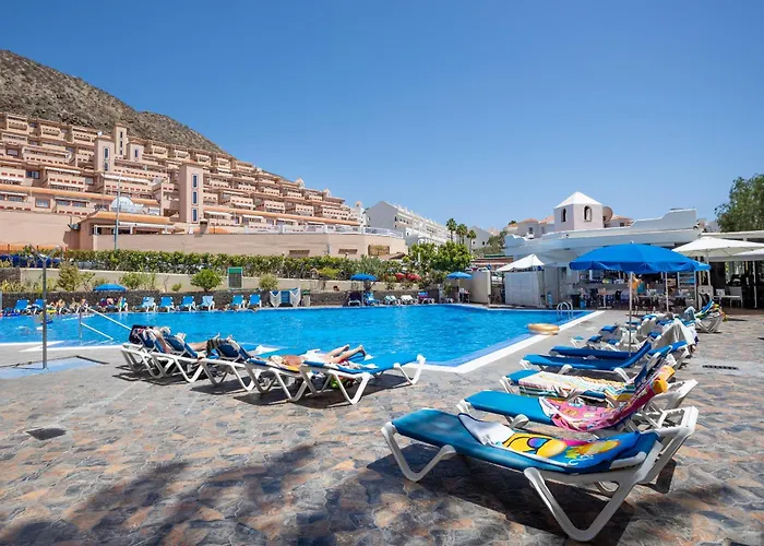 Castle Harbour Heated Pool Views By Lovetenerife Apartment