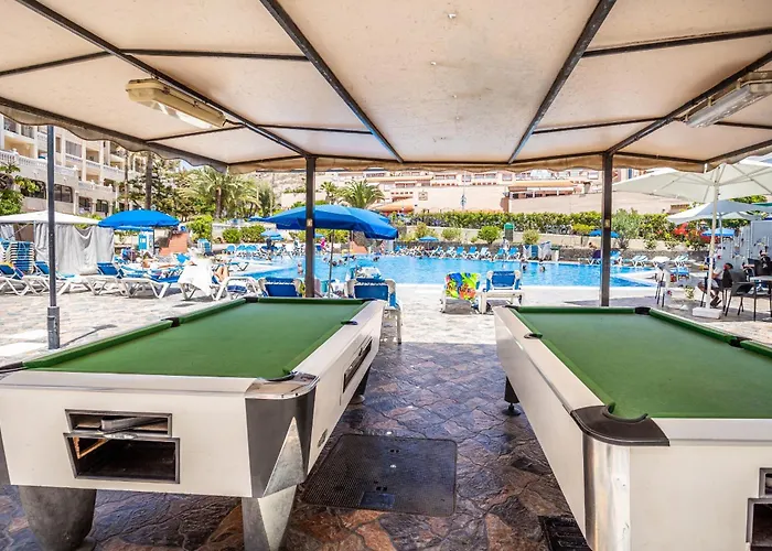 Castle Harbour Heated Pool Views By Lovetenerife *
