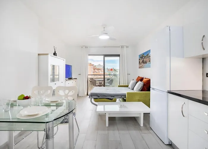 Castle Harbour Heated Pool Views By Lovetenerife Appartement *