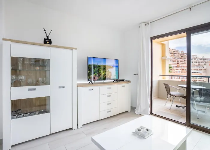 Castle Harbour Heated Pool Views By Lovetenerife Appartement *